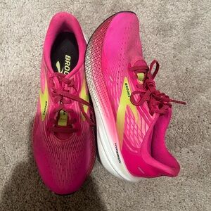 Brooks Hyperion Max